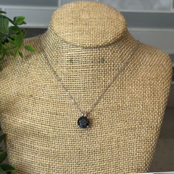 MOISSANITE - SNK3518 Black 2.0 CTW Necklace - Picture 4 of 6